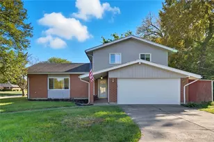 385 Blairwood Dr, Dayton, OH 45426 - Photo 1