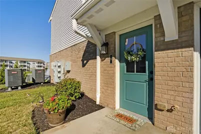 5 Old Pond Road, Springboro, OH 45066 - Photo 1