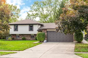 414 Rankin Dr, Englewood, OH 45322 - Photo 1