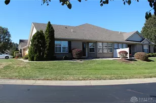 5000 Twin Lakes Cir, Englewood, OH 45315 - Photo 1