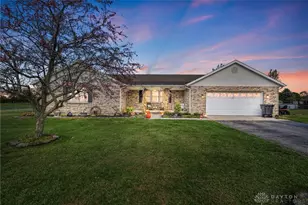 6258 Zachary Ave, Springfield, OH 45502 - Photo 1