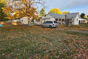 301 W Chicago St, Eaton, OH 45320 - Photo 1