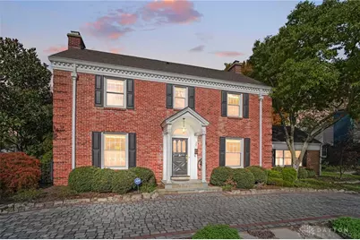 321 E Schantz Avenue, Oakwood, OH 45409 - Photo 1