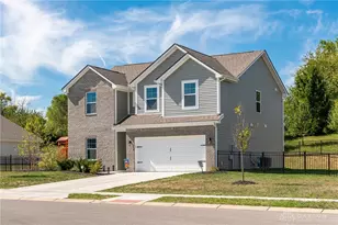 104 Mound Builder Pl, Carlisle, OH 45005 - Photo 1