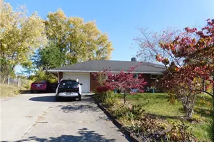 5986 Rena Pl, Dayton, OH 45424 - Photo 1