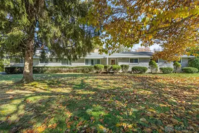 7368 San Fernando Road, Huber Heights, OH 45424 - Photo 1