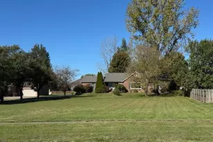5327 Harveysburg Rd, Harveysburg, OH 45032 - Photo 1