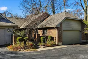 551 Cottingwood Ct, Kettering, OH 45429 - Photo 1
