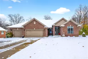 6946 Rosecliff Pl, Miami Township, OH 45459 - Photo 1