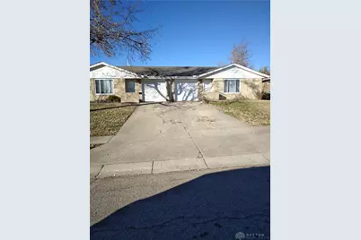 5326/5324 Greencroft Drive #5324, Dayton, OH 45426 - Photo 1