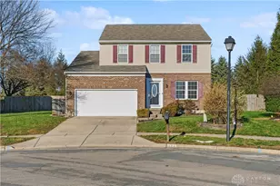 573 Wildlife Ct, Fairborn, OH 45324 - Photo 1