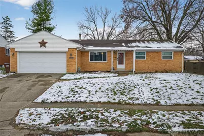 1138 E Maple Avenue, Miamisburg, OH 45342 - Photo 1