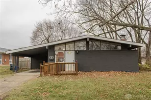 551 Ketcham St, Dayton, OH 45431 - Photo 1