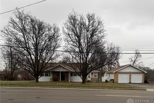 1708 S Maple Ave, Fairborn, OH 45324 - Photo 1