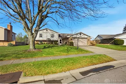 1927 Robinhood Drive, Miamisburg, OH 45342 - Photo 1