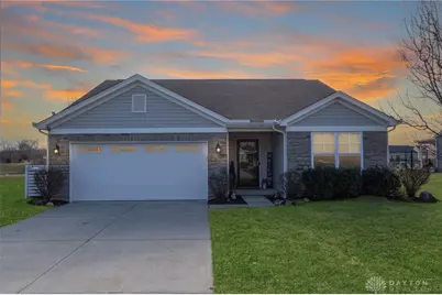 1095 Marty Lee Lane, Franklin, OH 45005 - Photo 1