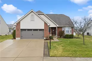2346 Gardner Dr, Fairborn, OH 45324 - Photo 1