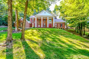 1955 Kress Wood Cir, Dayton, OH 45429 - Photo 1