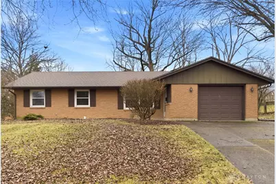 324 Cherrywood Drive, Fairborn, OH 45324 - Photo 1
