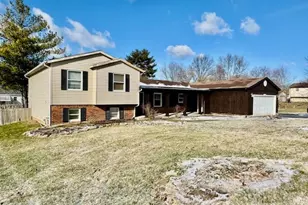 105 Cherry St, Springboro, OH 45066 - Photo 1