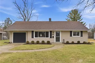 3839 Saranac Dr, Dayton, OH 45429 - Photo 1