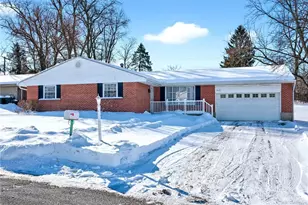 2612 Marigold Dr, Dayton, OH 45449 - Photo 1