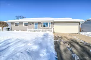 229 W Ross St, Troy, OH 45373 - Photo 1