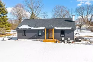 366 N Hampton Rd, Springfield, OH 45504 - Photo 1