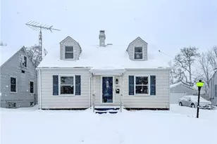 1806 N Sweetbriar Ln, Springfield, OH 45505 - Photo 1