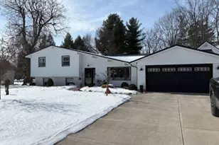 5940 Bradley Dr, Tipp City, OH 45371 - Photo 1