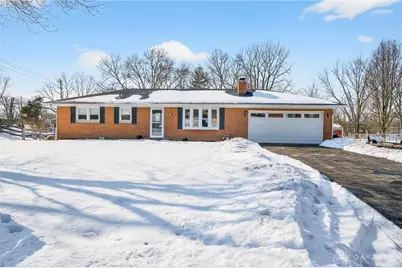 3833 Sterling Drive, Franklin, OH 45005 - Photo 1