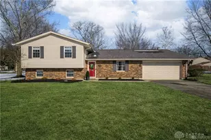 981 Pheasant Run Dr, Dayton, OH 45458 - Photo 1