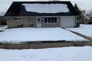 5119 Pepper Dr, Huber Heights, OH 45424 - Photo 1