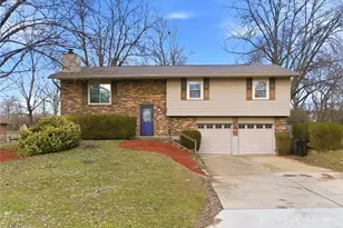 4460 Mohave Dr, Beavercreek, OH 45431 - Photo 1