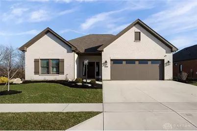 822 Pebble Place, Tipp City, OH 45371 - Photo 1