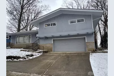 111 Ironwood Drive, West Carrollton, OH 45449 - Photo 1