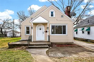 2822 W Hillcrest Ave, Dayton, OH 45406 - Photo 1