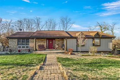 610 W Alex Bell Road, Washington Twp, OH 45459 - Photo 1