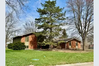 811 Lyncreek Drive, Centerville, OH 45458 - Photo 1
