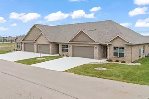 1168 Waterloo St, Troy, OH 45373 - Photo 1