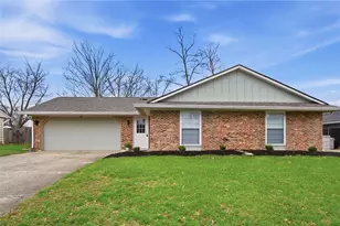 145 Timberwood Ln, Springboro, OH 45066 - Photo 1