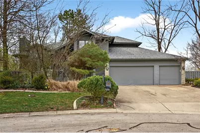 6425 Woodacre Court, Clayton, OH 45322 - Photo 1