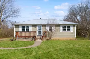 2472 Staunton-Sugar Grove Rd, Washington Court House, OH 43160 - Photo 1