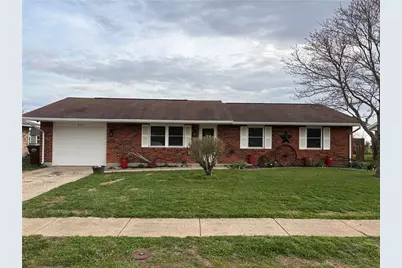 401 Chestnut Drive, Eaton, OH 45320 - Photo 1