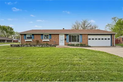 301 Porter Drive, Englewood, OH 45322 - Photo 1
