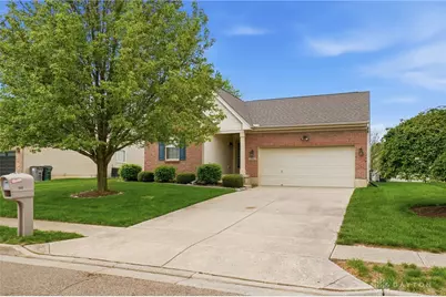 1840 Hunters Ridge Drive, Troy, OH 45373 - Photo 1