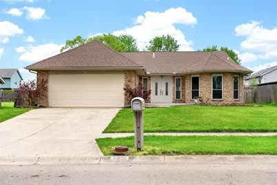 8818 Trowbridge Way, Huber Heights, OH 45424 - Photo 1
