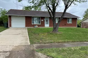 1211 Glennelle Dr, Dayton, OH 45417 - Photo 1