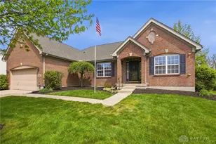 6899 Evergreen Cir, Huber Heights, OH 45424 - Photo 1