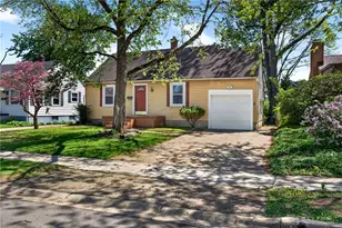 114 Wolf Ave, Englewood, OH 45322 - Photo 1